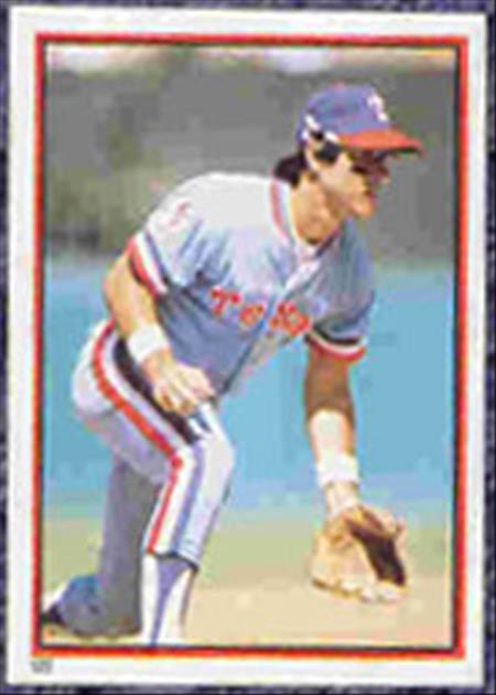 1983 Topps Baseball Stickers     122     Bucky Dent
